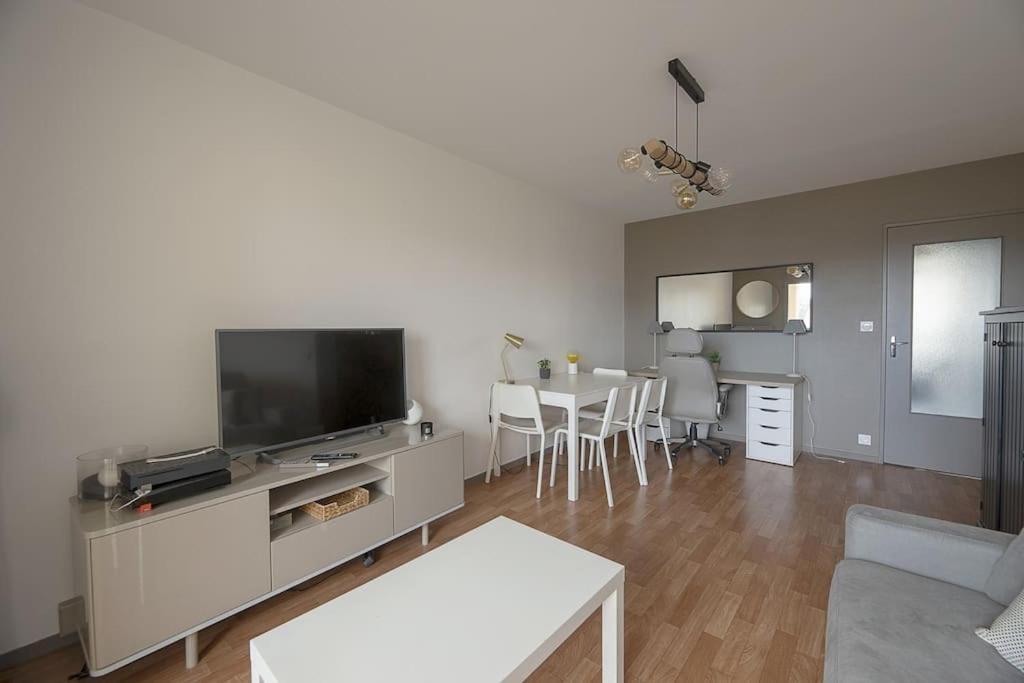 Le Mail A Apartamento Rennes